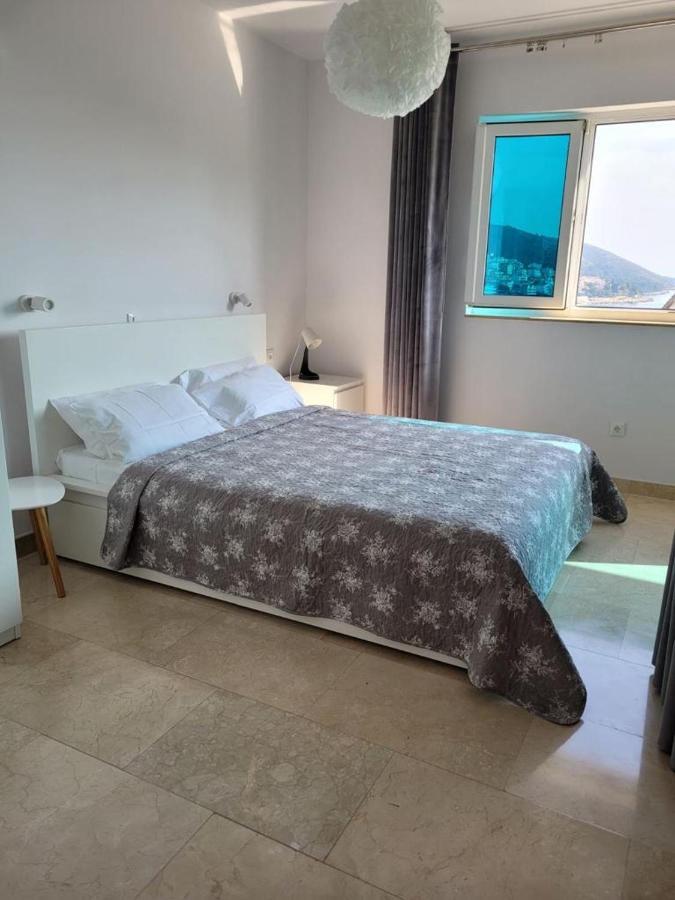 Gospino Apartment 1 Perfect For A Family Трогір Екстер'єр фото